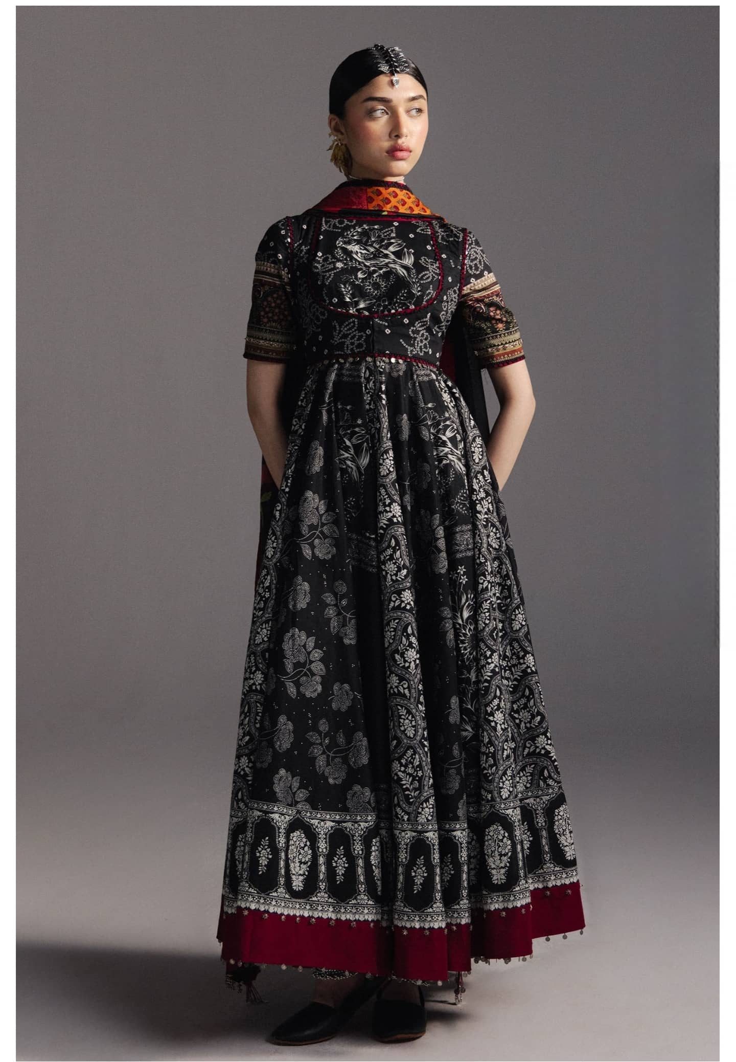 img_zara_shahjahan_anarkali_lawn_awwal_boutique