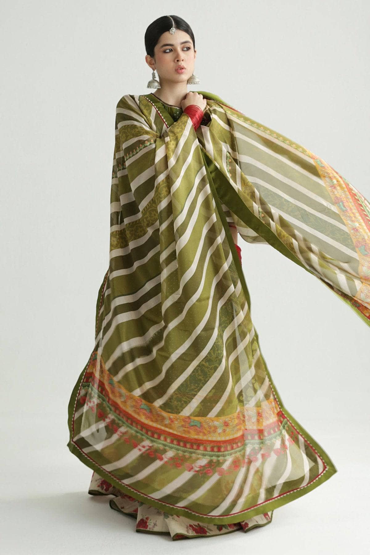 img_zara_shahjahan_lawn_24_awwal_boutique