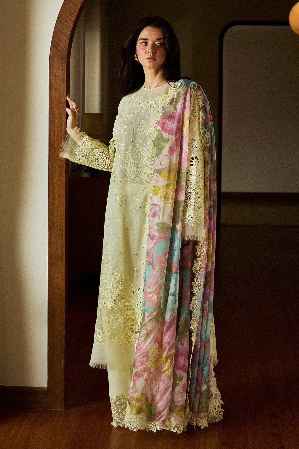 Zara Shahjahan Lawn Pakistani Suit Zara Shahjahan Lawn 25/Kaori-1B