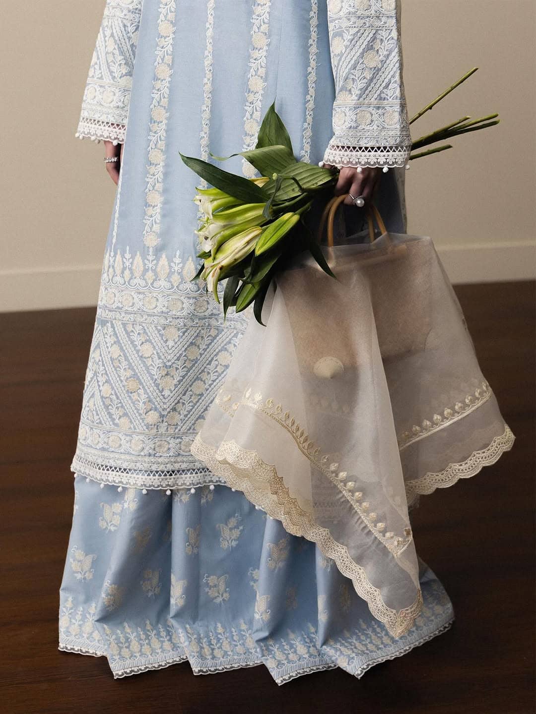 img_zara_shahjahan_santorini_awwal_boutique