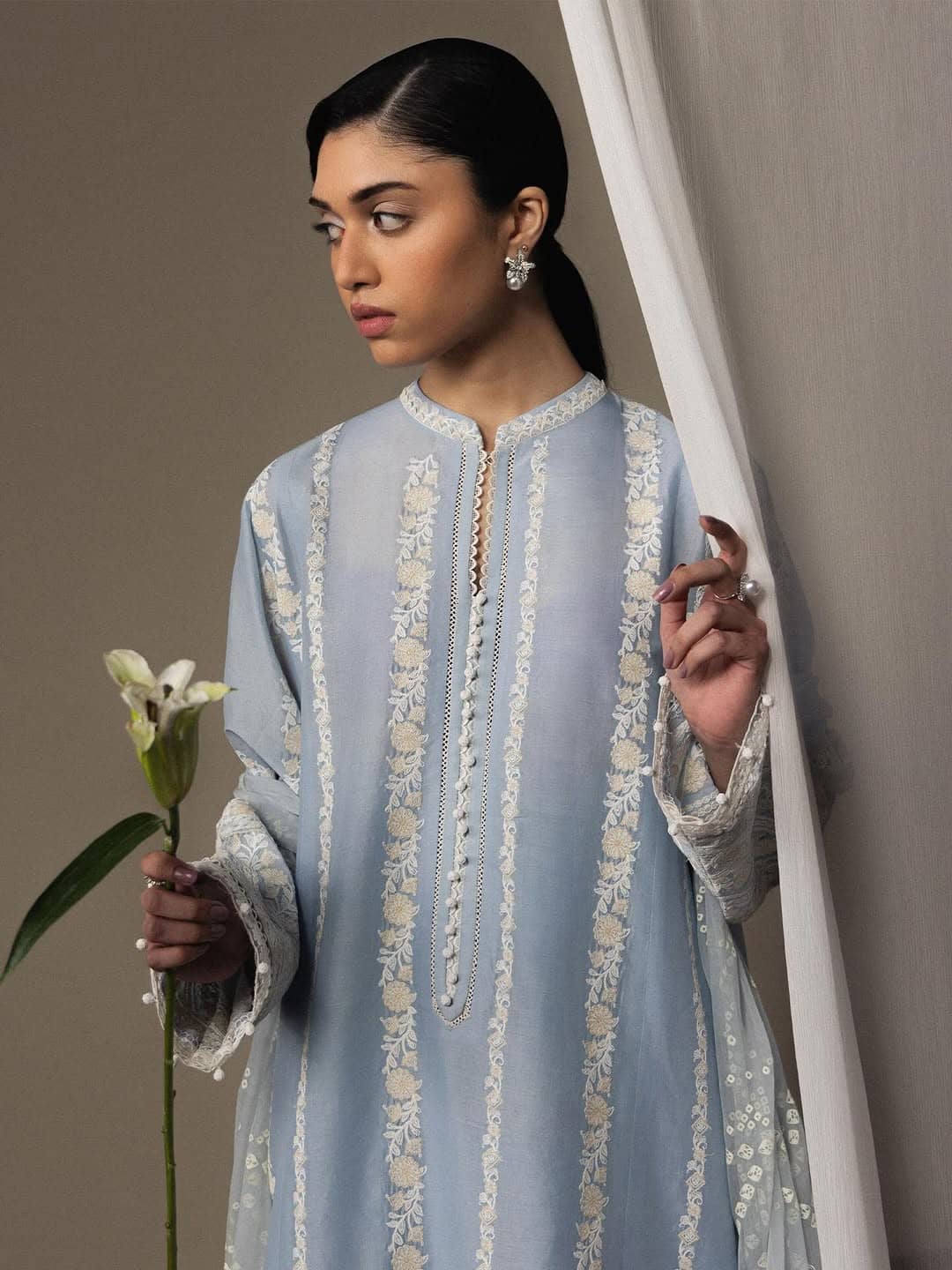 Restocked/Zara Shahjahan Satori 26/Aoyomi-D1
