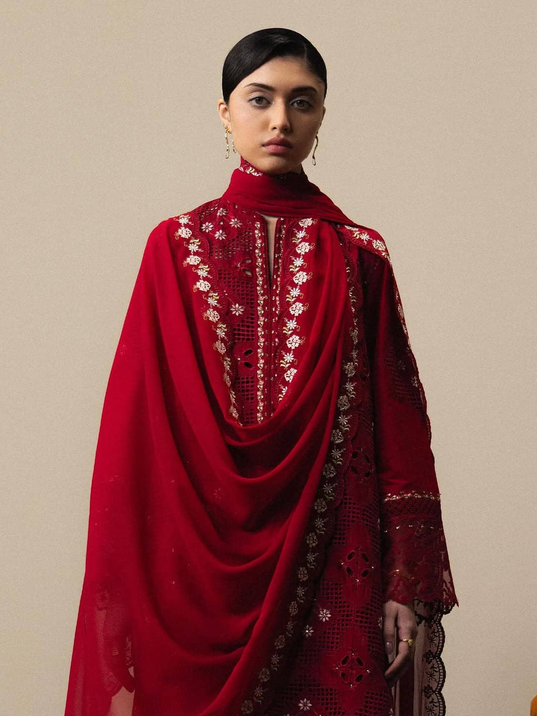 Zara Shahjahan Satori 26/Akari-D 8