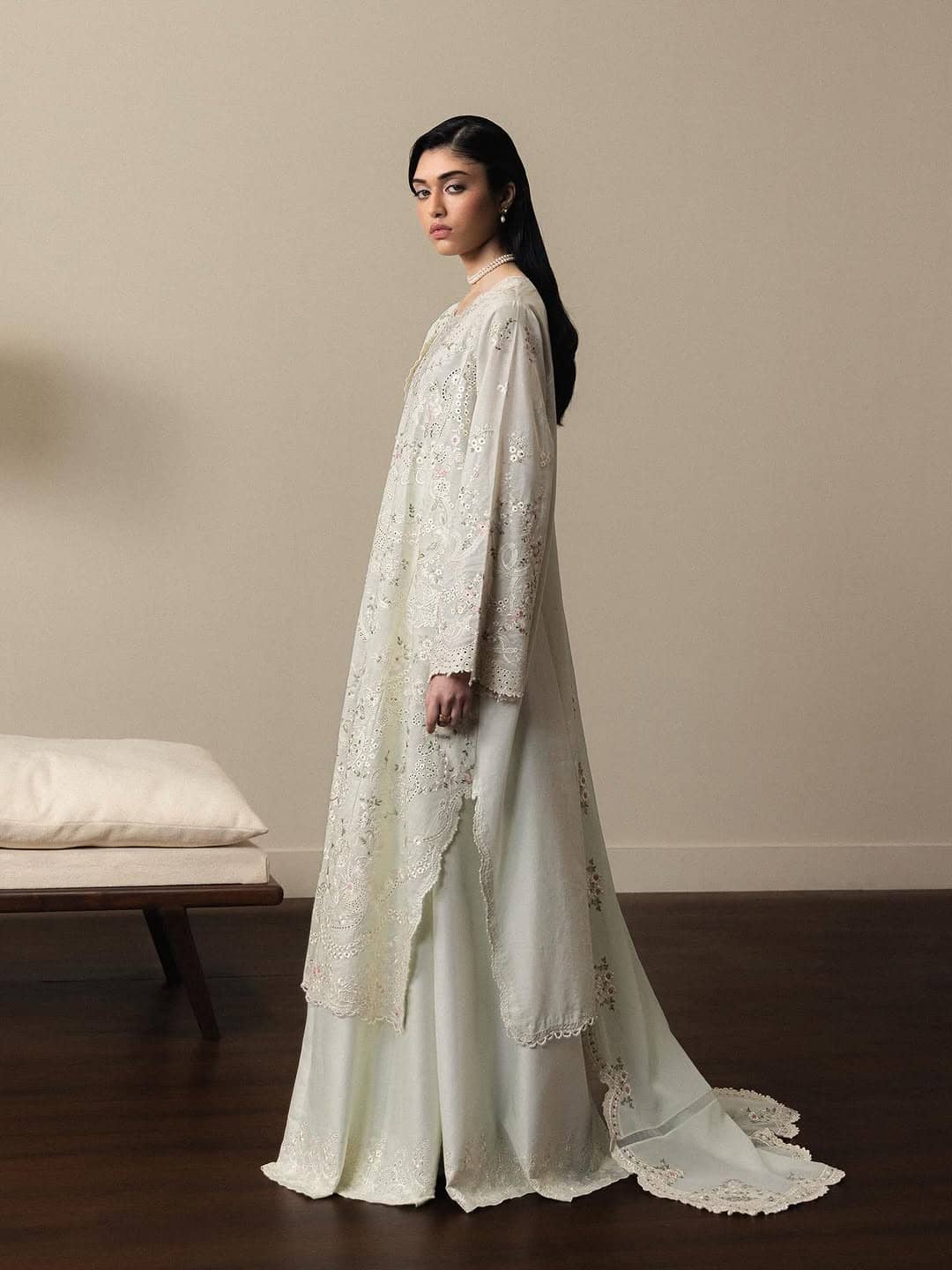 Zara Shahjahan Satori 26/Aoiha-D4