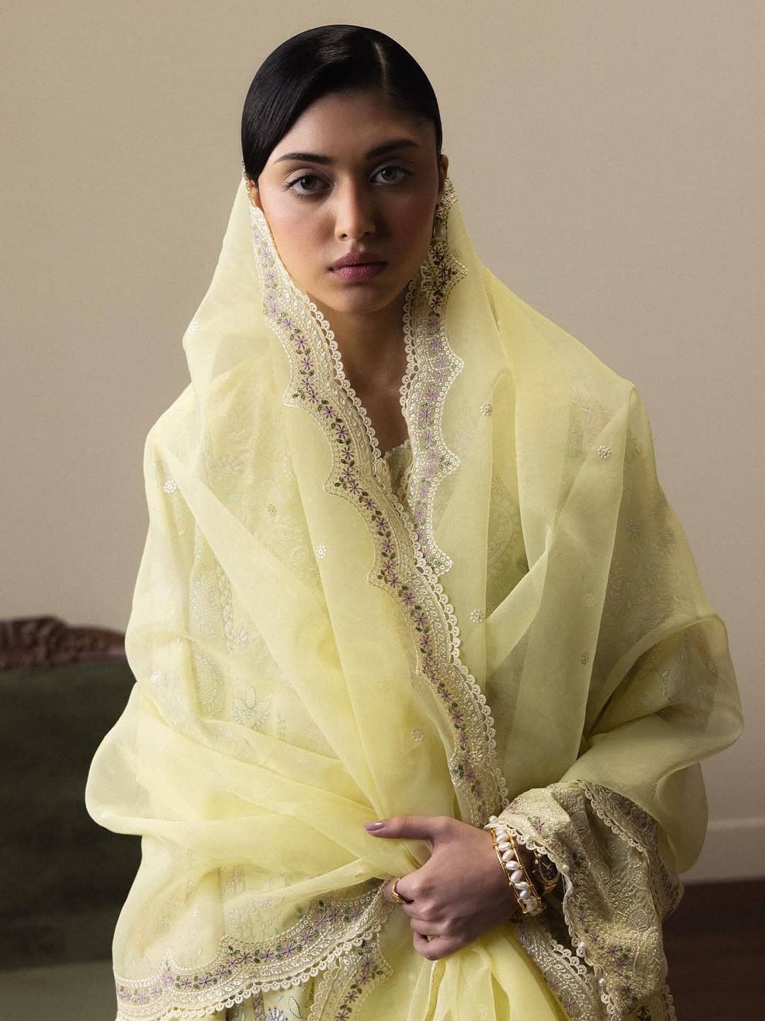 Zara Shahjahan Satori 26/Hinata-D 3