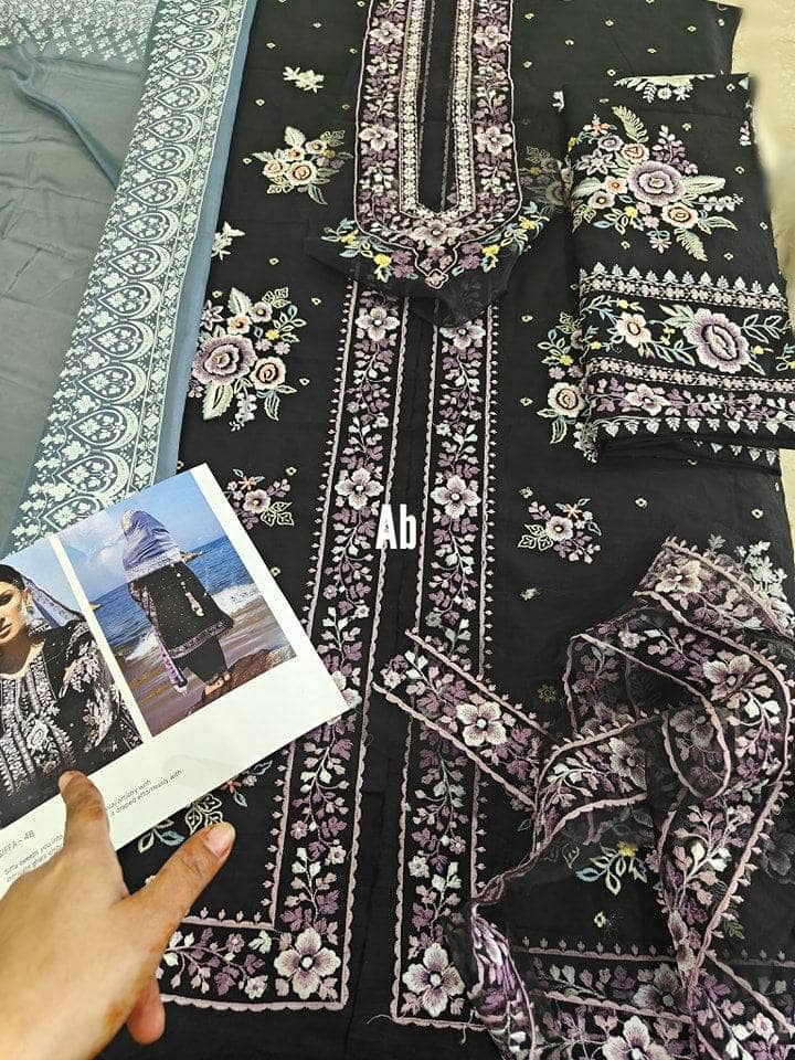 Img_zara_shahjahan_lawn_awwal_boutique