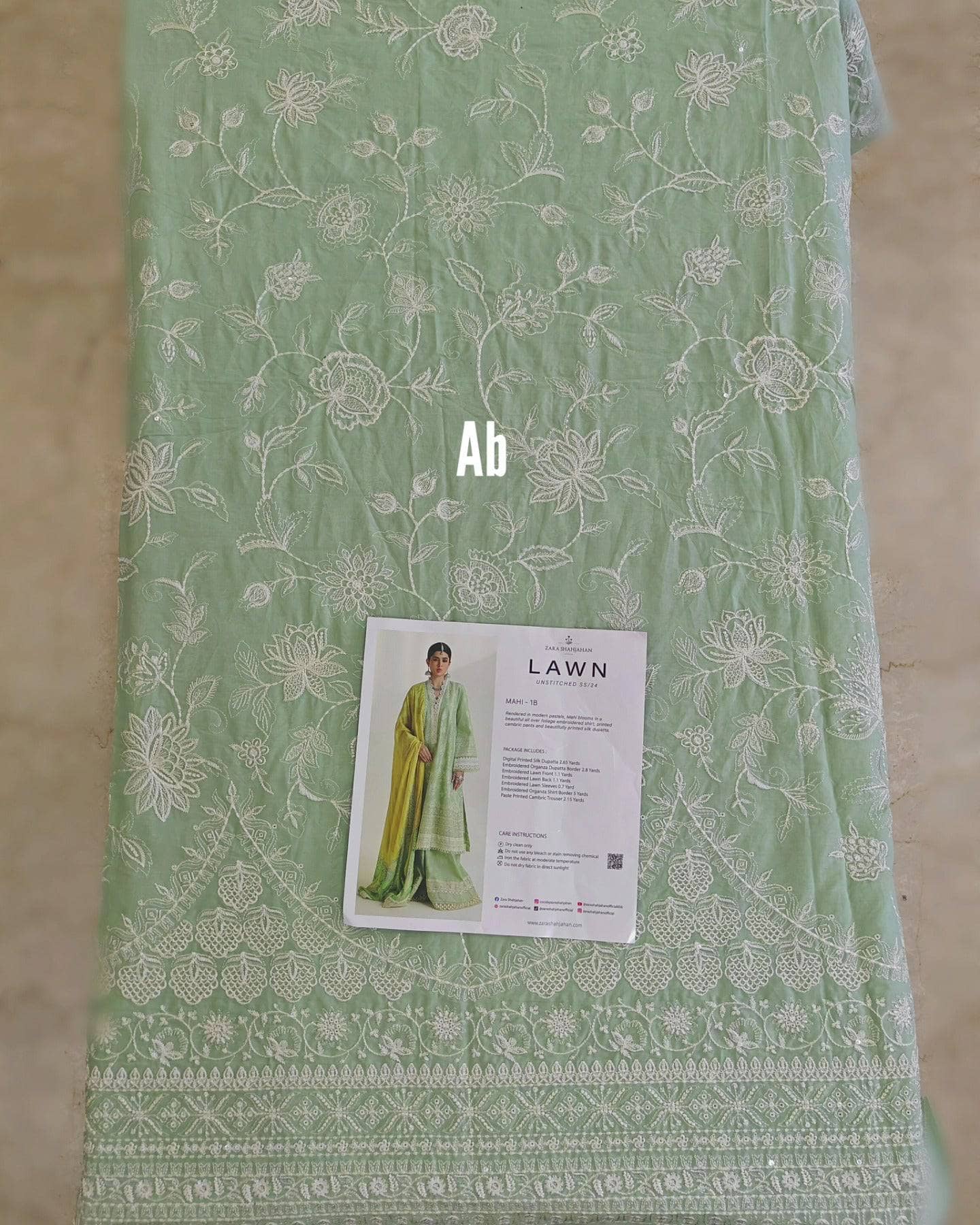 img_zara_shahjahan_lawn_24_awwal_boutique