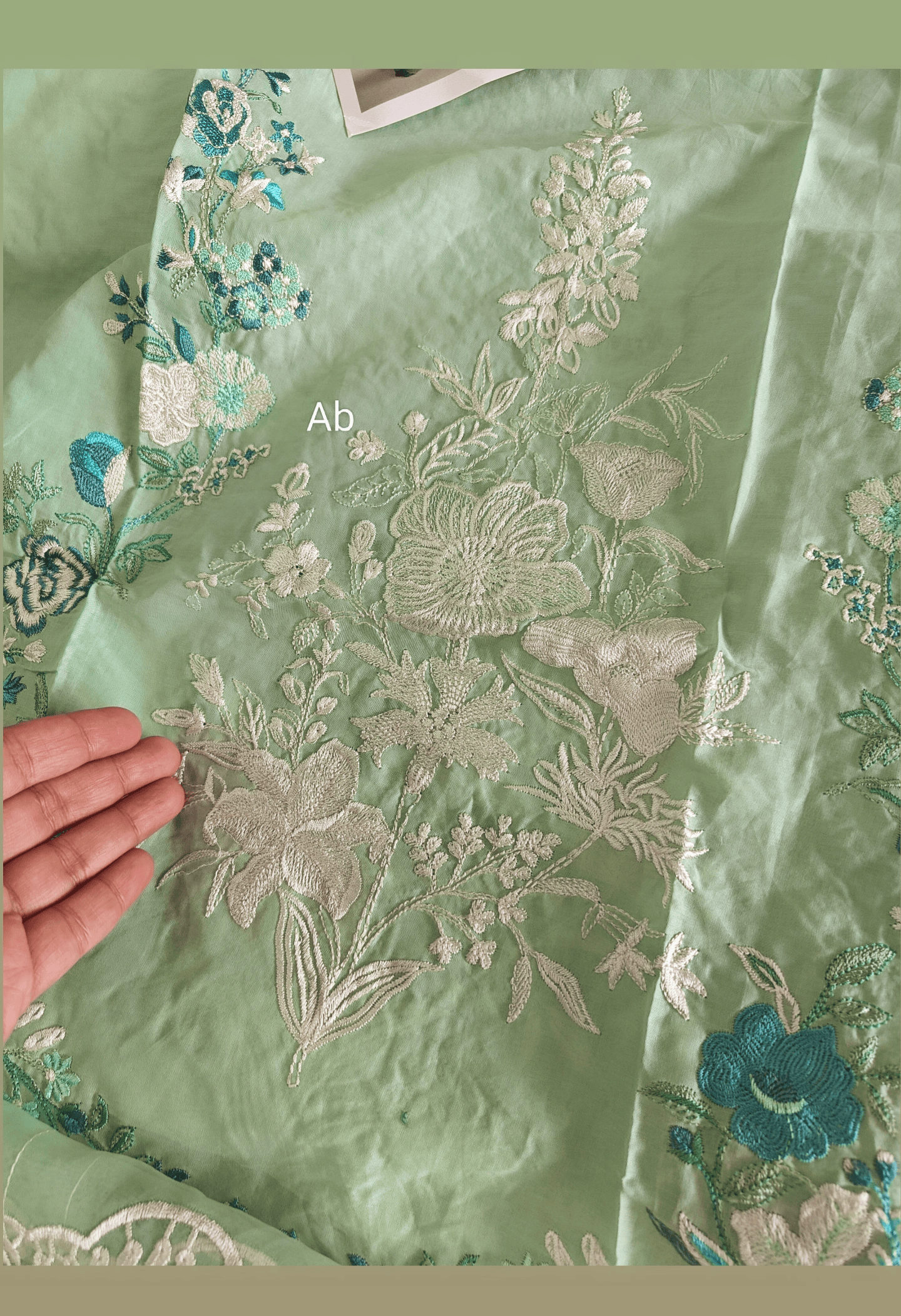 Open Pic/Sale‼️Zara Shahjahan Lawn/Nozomi-2B