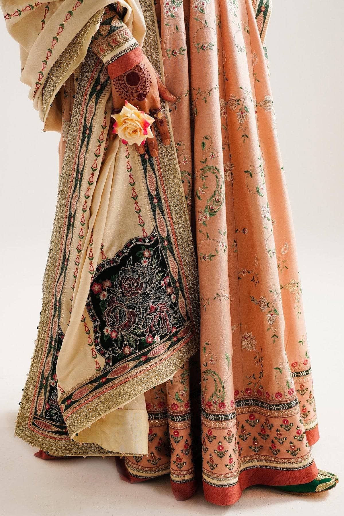 img_zara_shahjahan_winter_23_awwal_boutique
