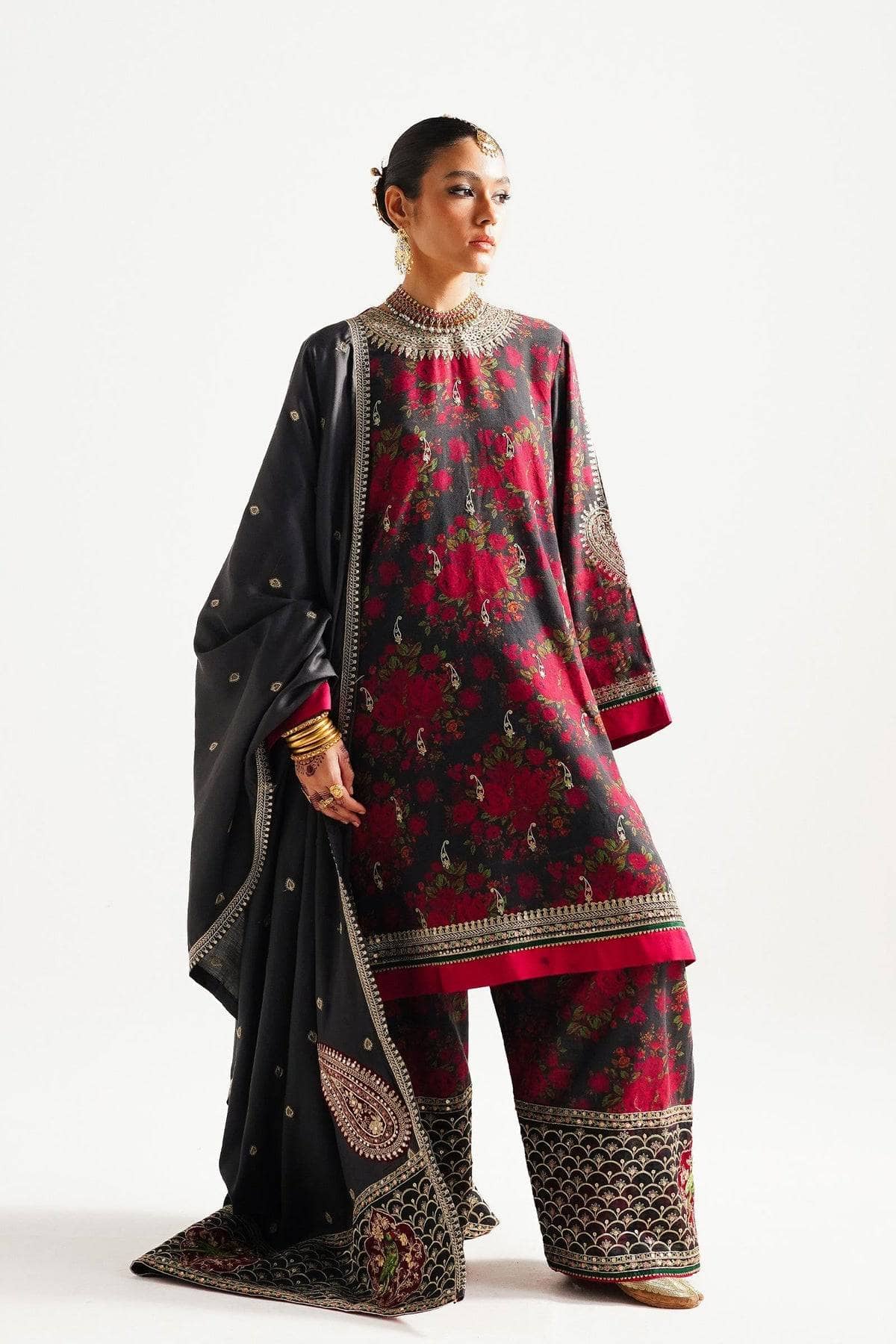 Restocked/Zara Shahjahan Winter 23/D 3