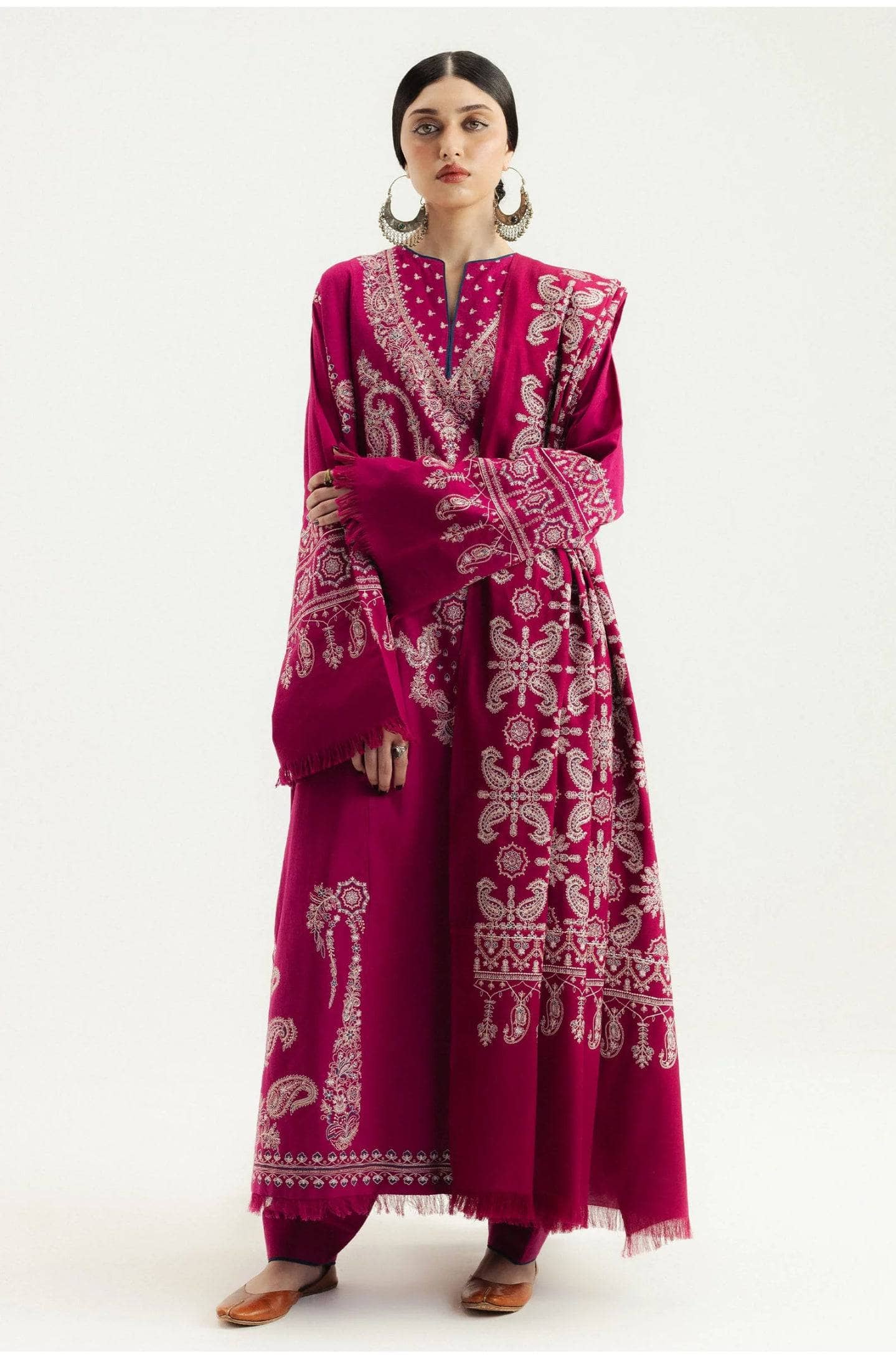 img_zara_shahjahan_winter_24_awwal_boutique