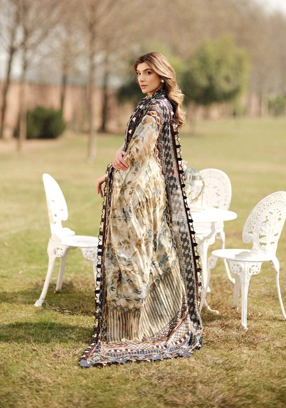 img_zarqash_luxe_lawn_awwal_boutique