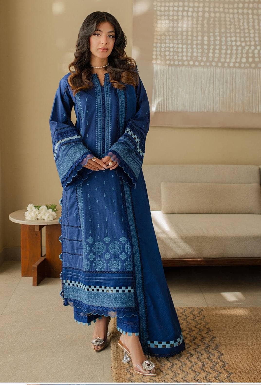 img_zellbury_chikankari_lawn_awwal_boutique