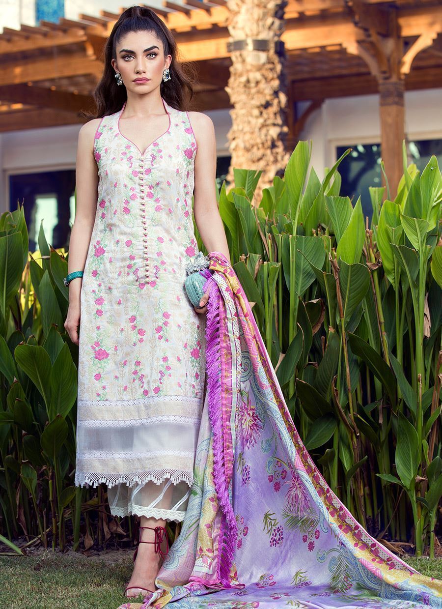 img_farah_talib_aziz_lawn_collection_awwal_boutique