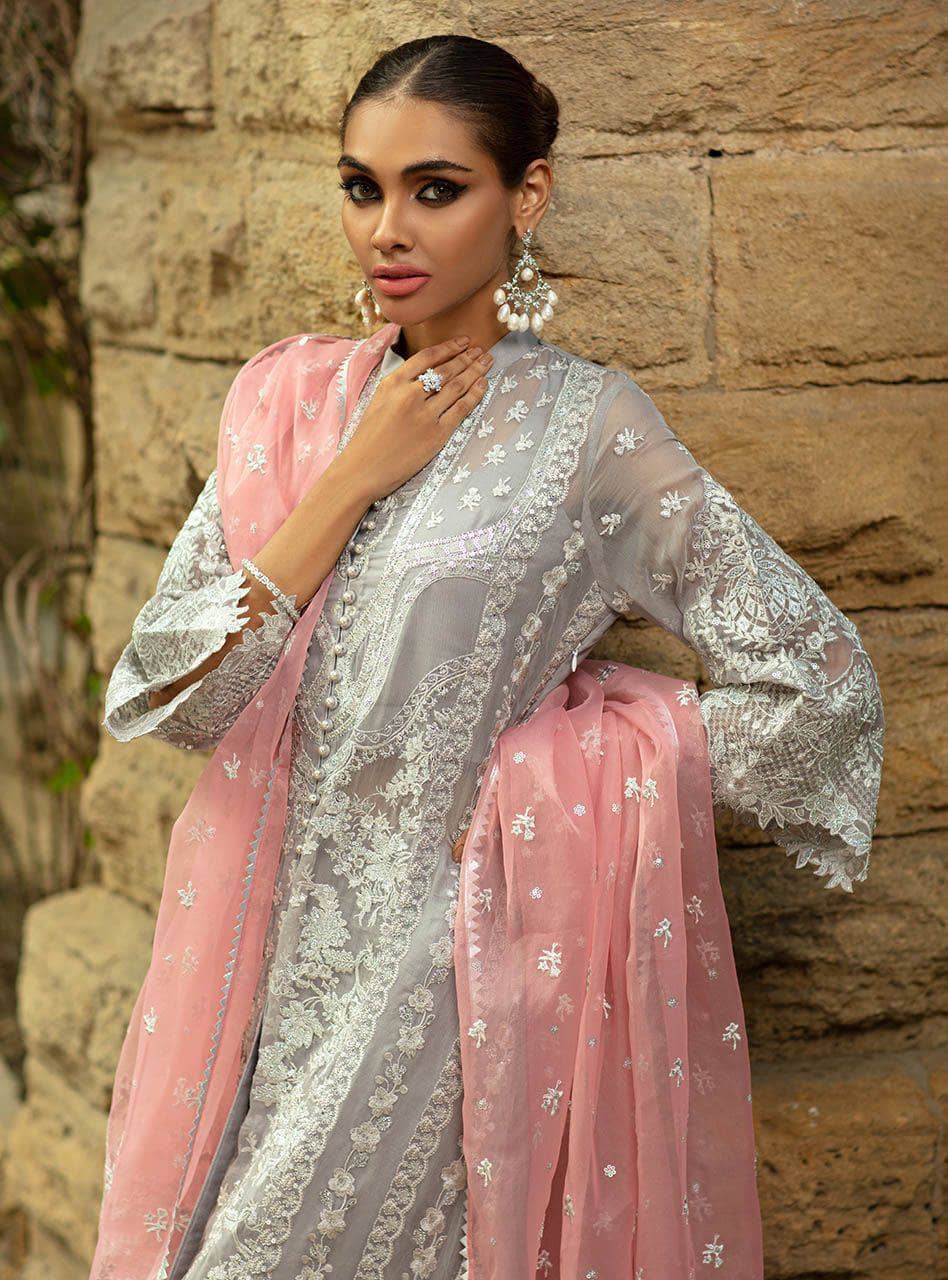 img_zainab_chottani_wedding_festive_awwal_boutique