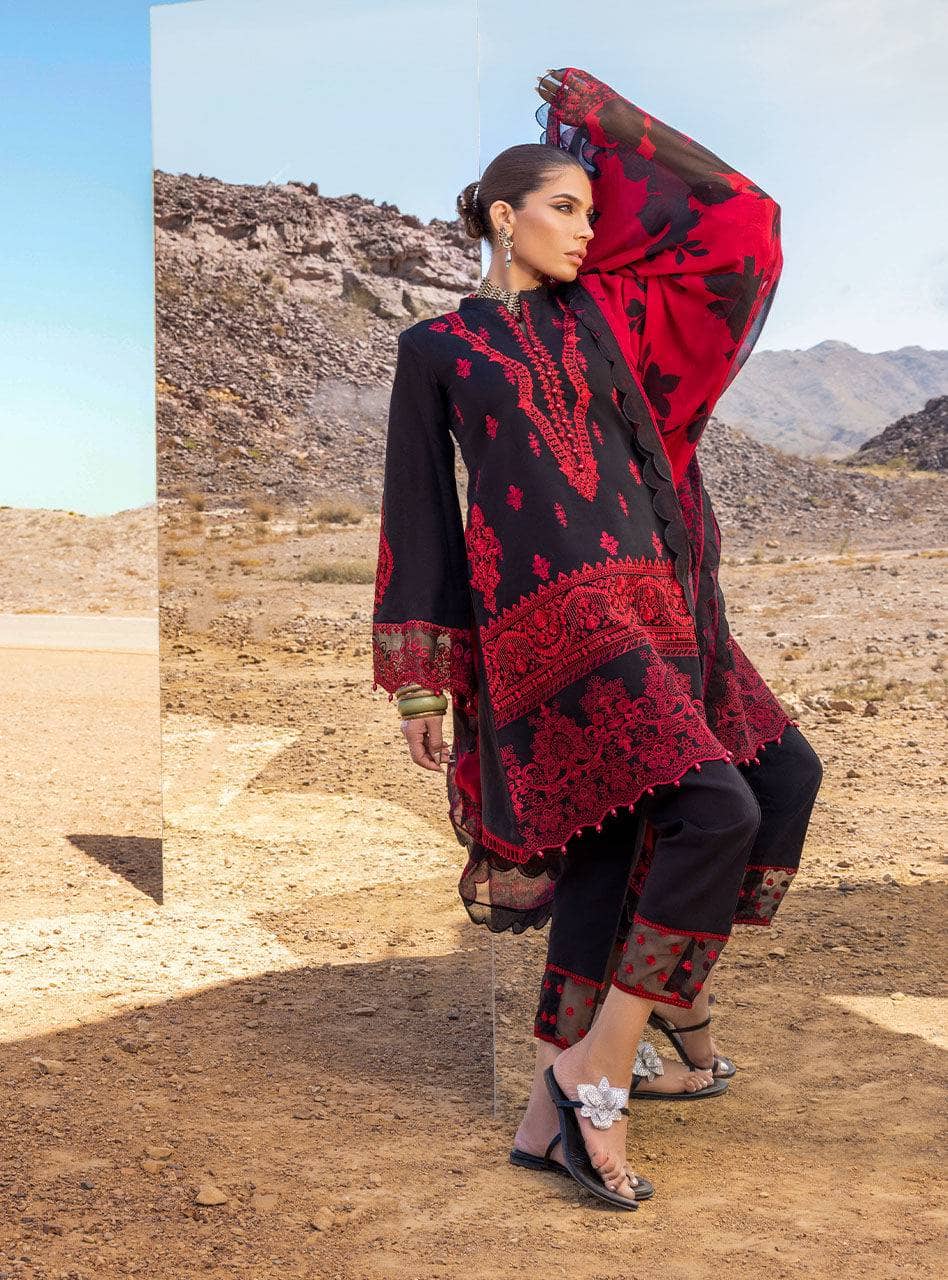 img_zainab_chottani_chikankari_lawn_23_awwal_boutique