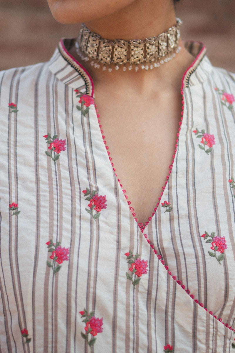 img_zara_shahjahan_lawn_garden_of_love_2020_awwal_boutique