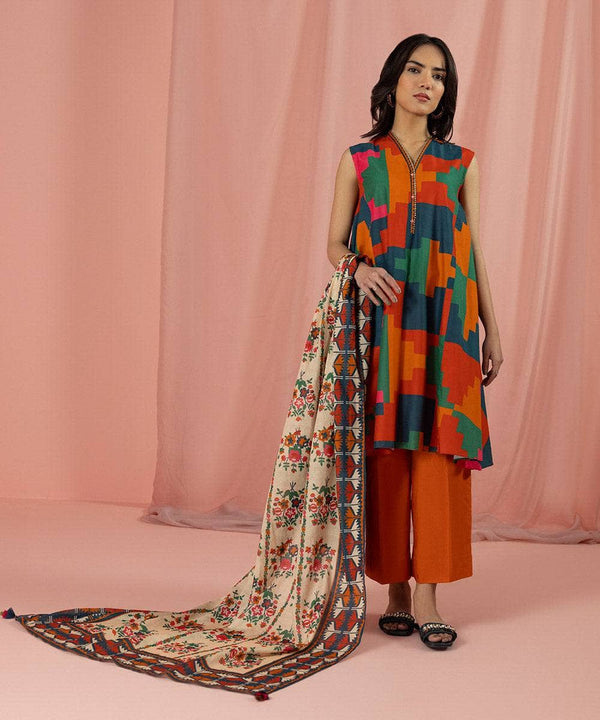 Img_sapphire_lawn_23_awwal_boutique