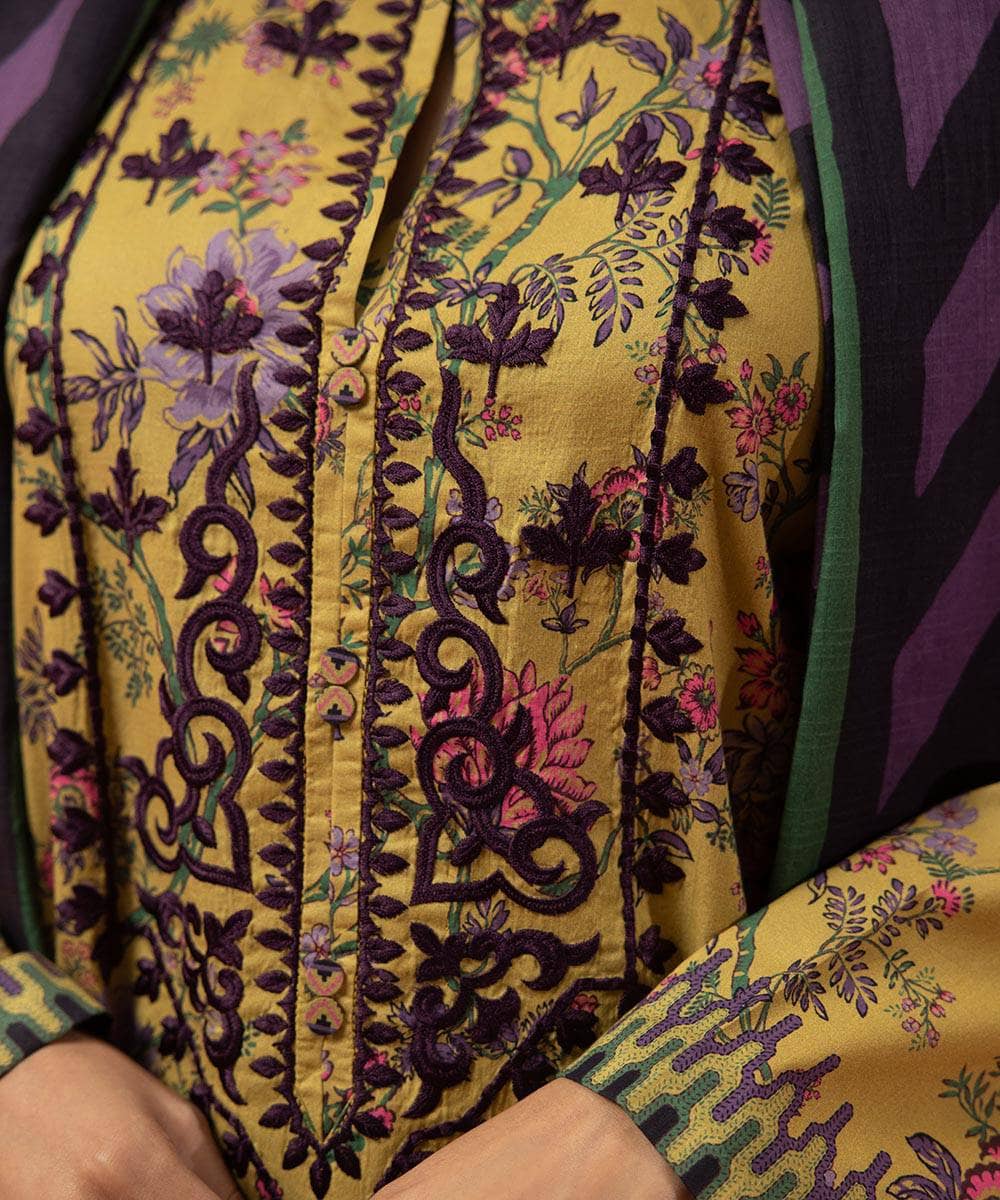 img_sapphire_lawn_23_awwal_boutique