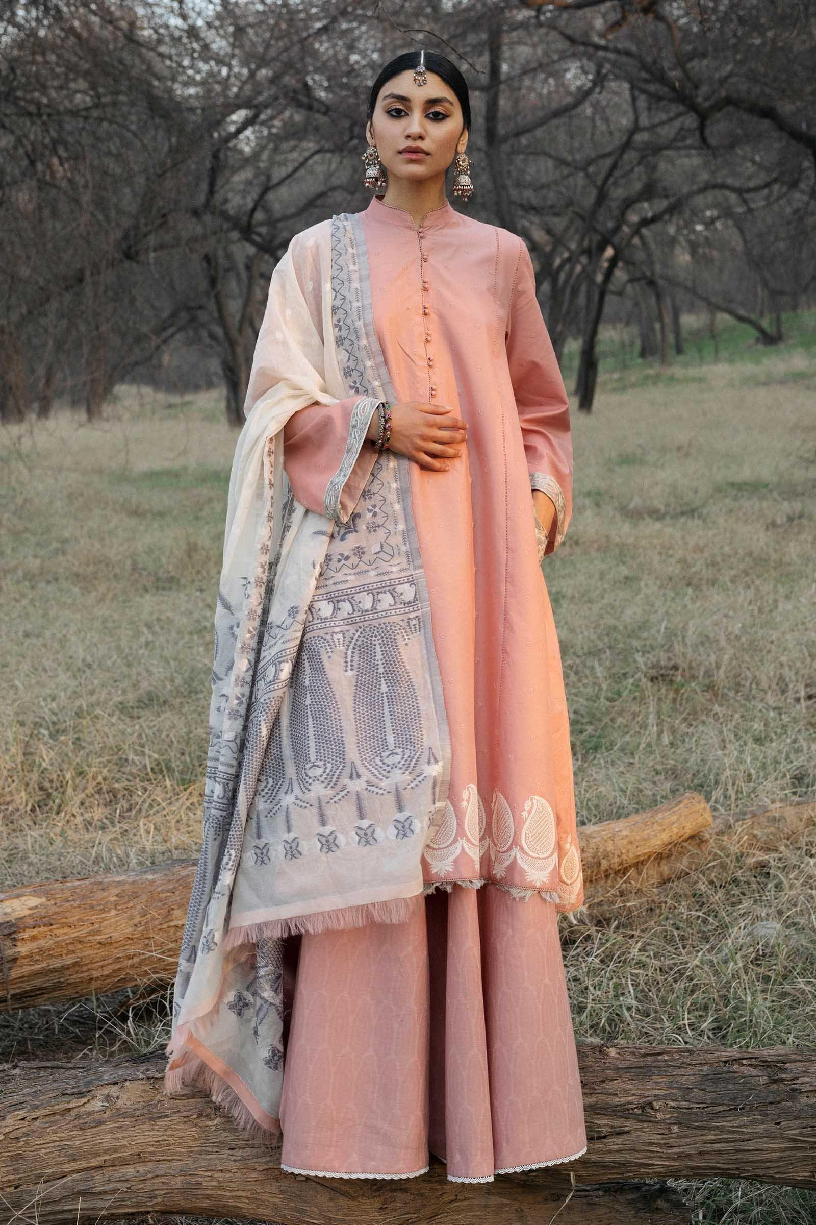 img_zara_shahjahan_lawn_garden_of_love_2020_awwal_boutique