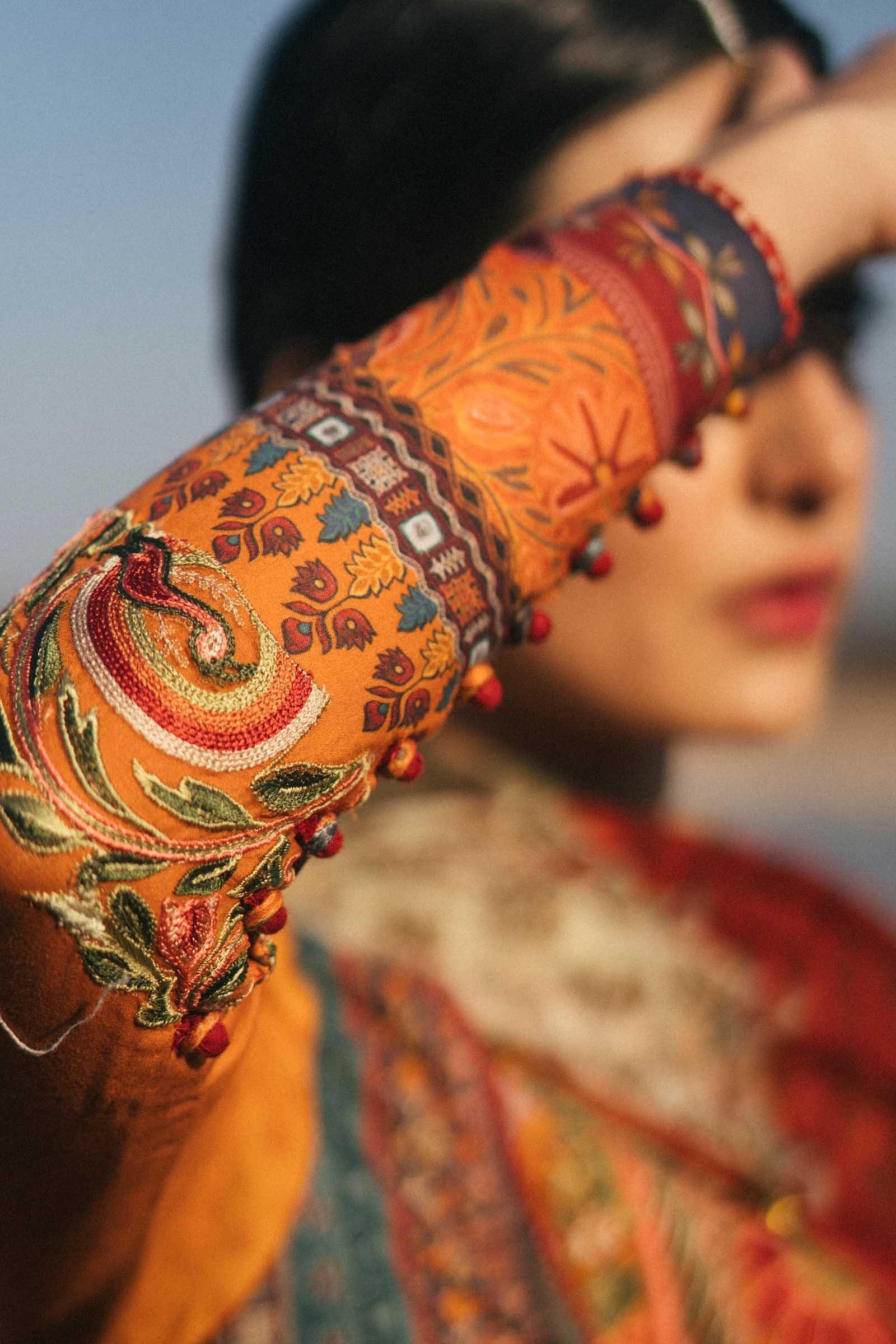 img_zara_shahjahan_lawn_garden_of_love_2020_awwal_boutique