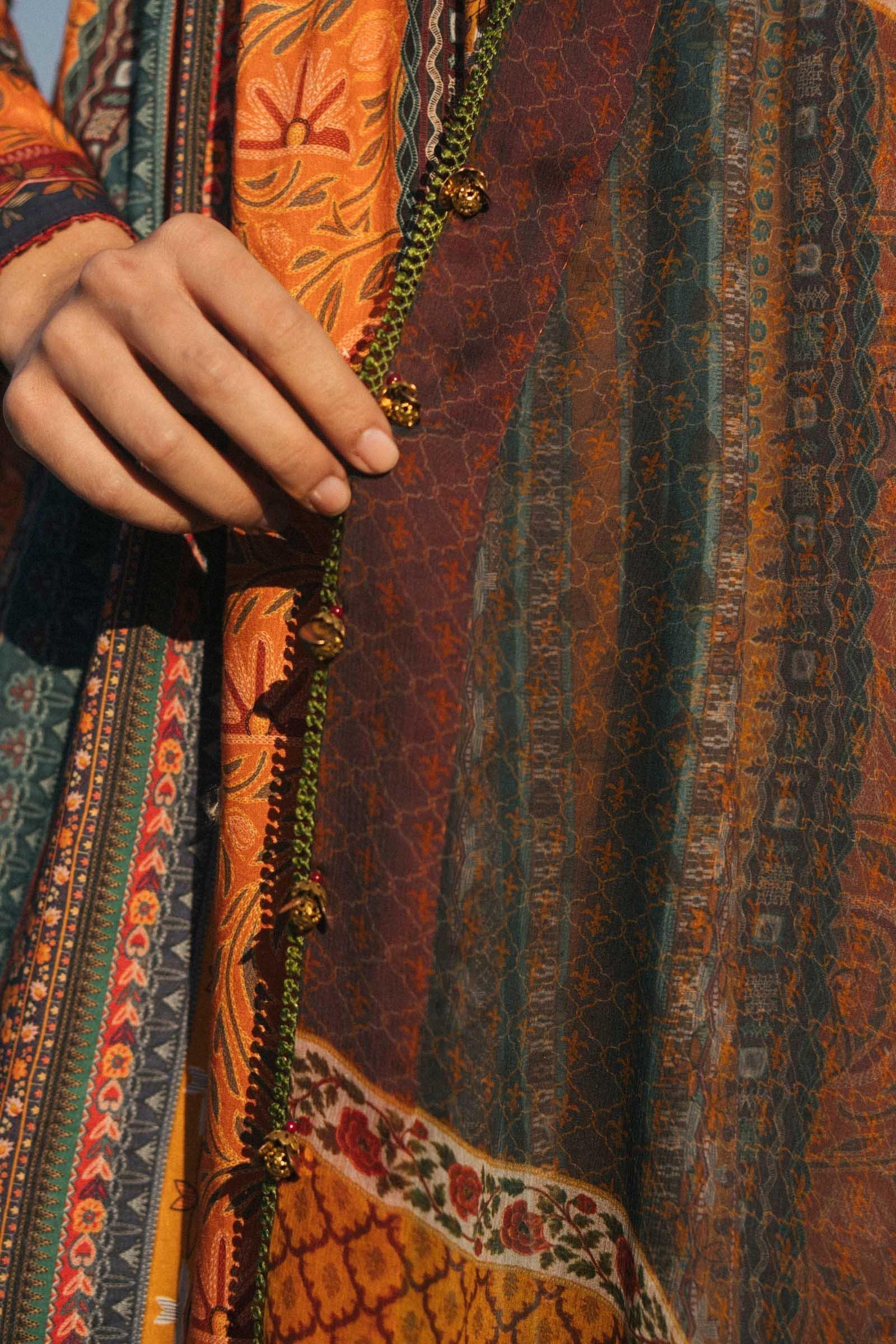 img_zara_shahjahan_lawn_garden_of_love_2020_awwal_boutique