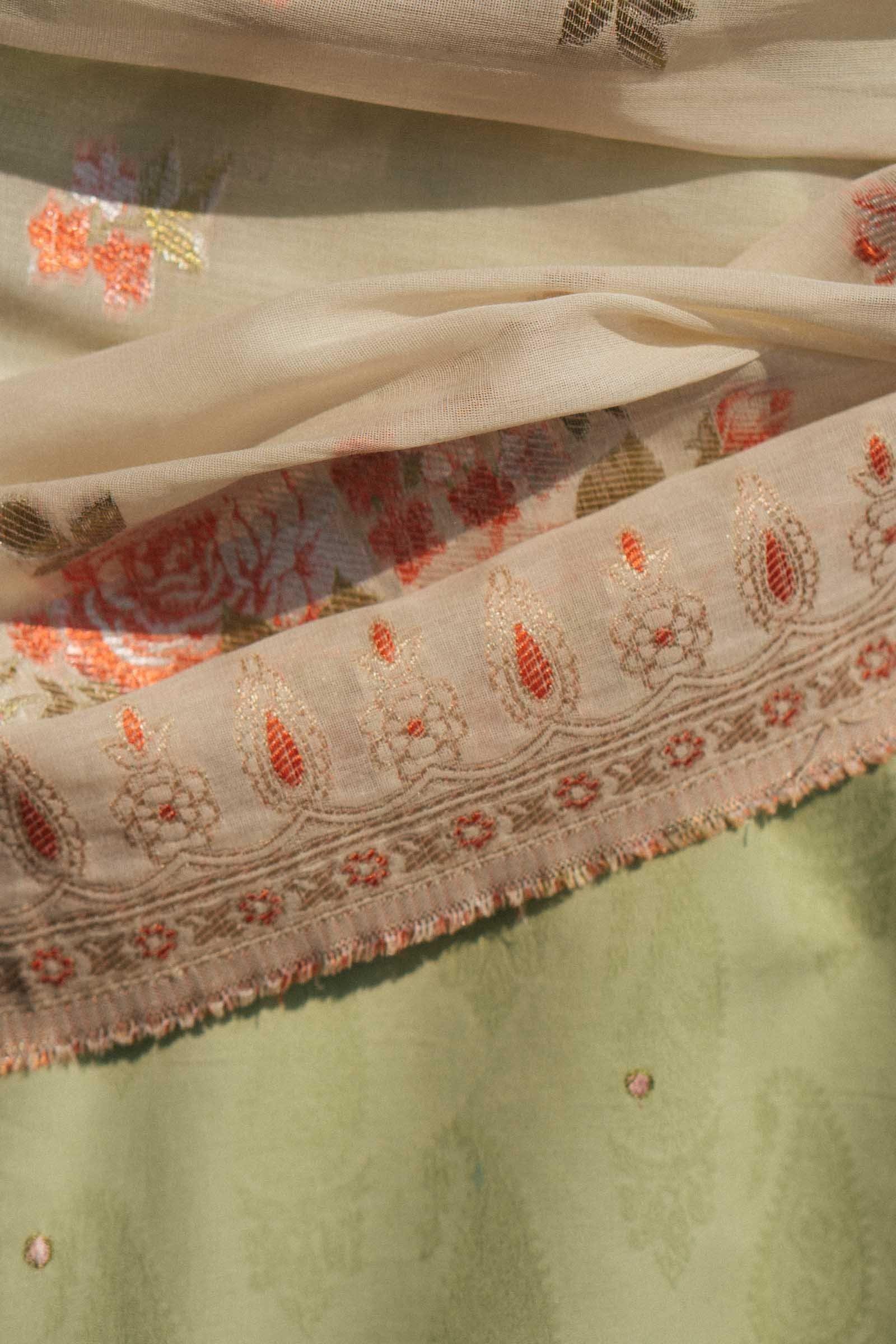 img_zara_shahjahan_lawn_garden_of_love_2020_awwal_boutique