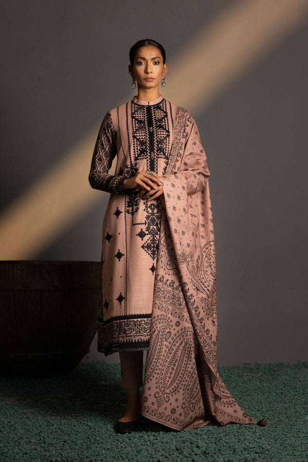 img_sapphire_winter_2022_awwal_boutique