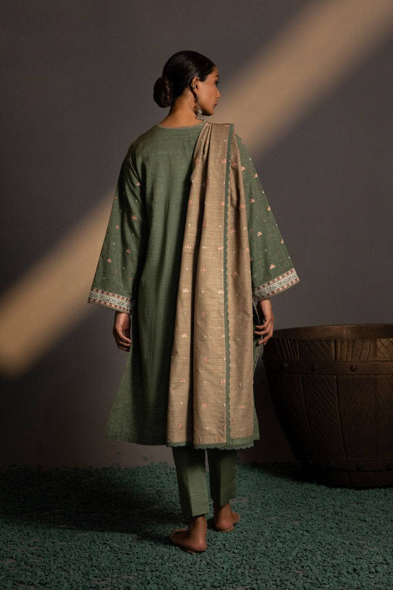 img_sapphire_winter_2022_awwal_boutique