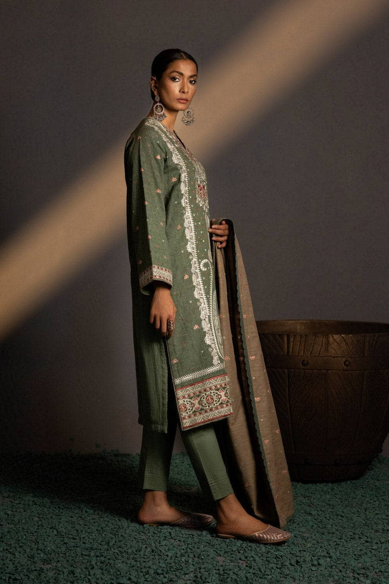 img_sapphire_winter_2022_awwal_boutique