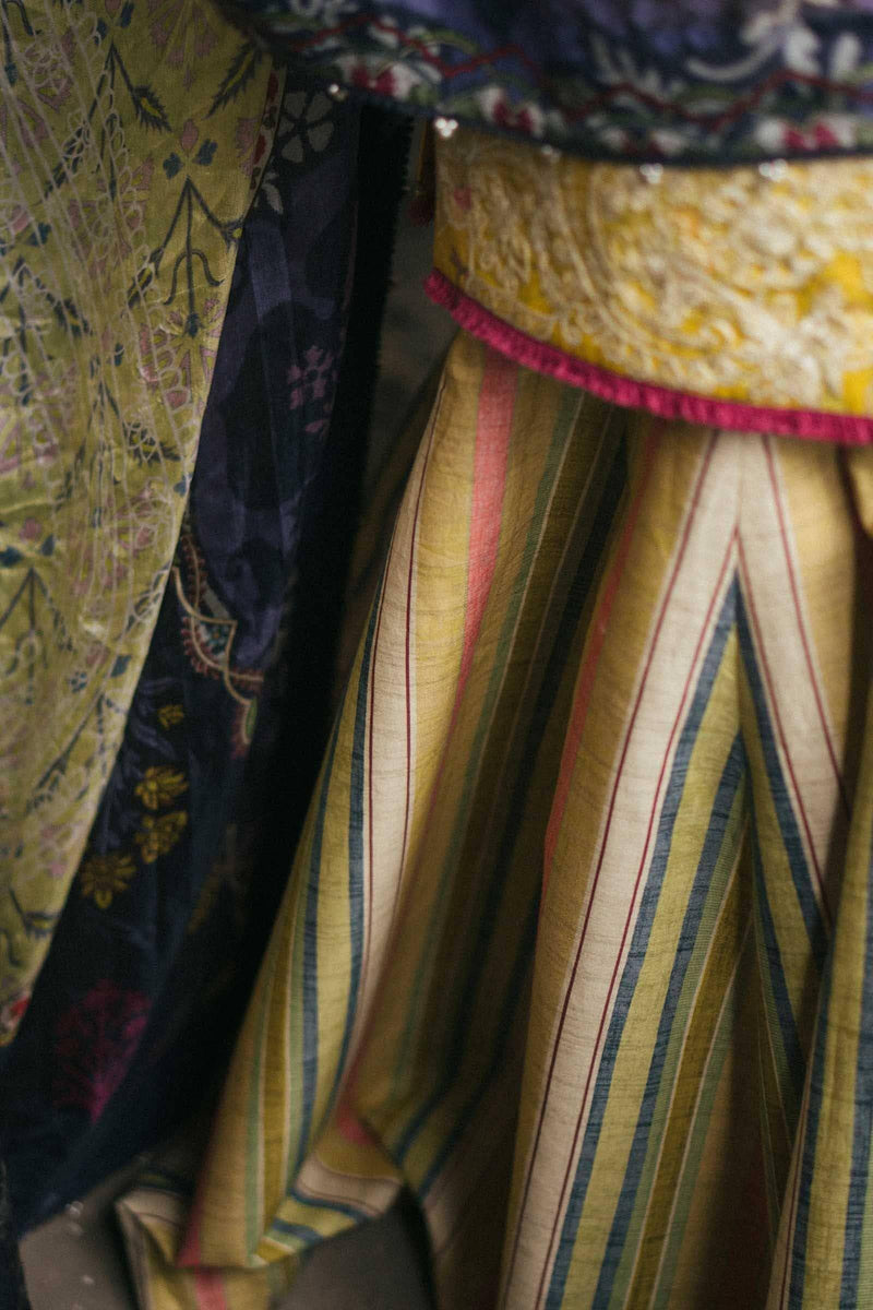 img_zara_shahjahan_lawn_garden_of_love_2020_awwal_boutique