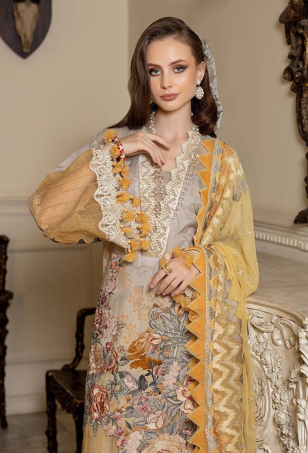 img_adans_libas_chantilly_lawn_22_awwal_boutique