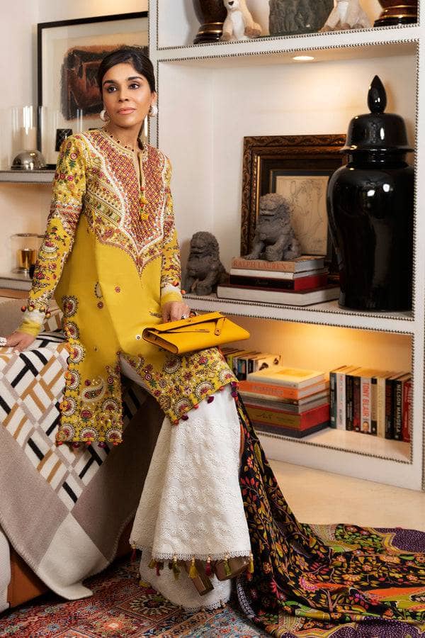 img_elan_lawn_22_awwal_boutique
