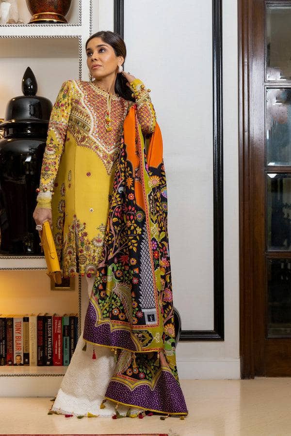 img_elan_lawn_22_awwal_boutique
