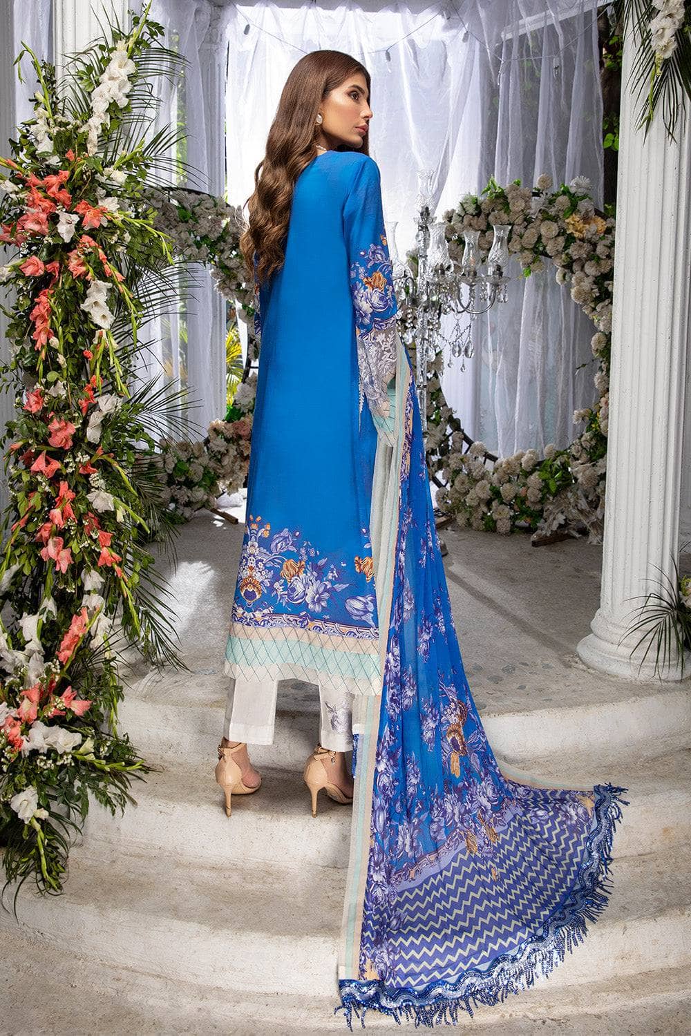 Img_azure_lawn_22_awwal_boutique