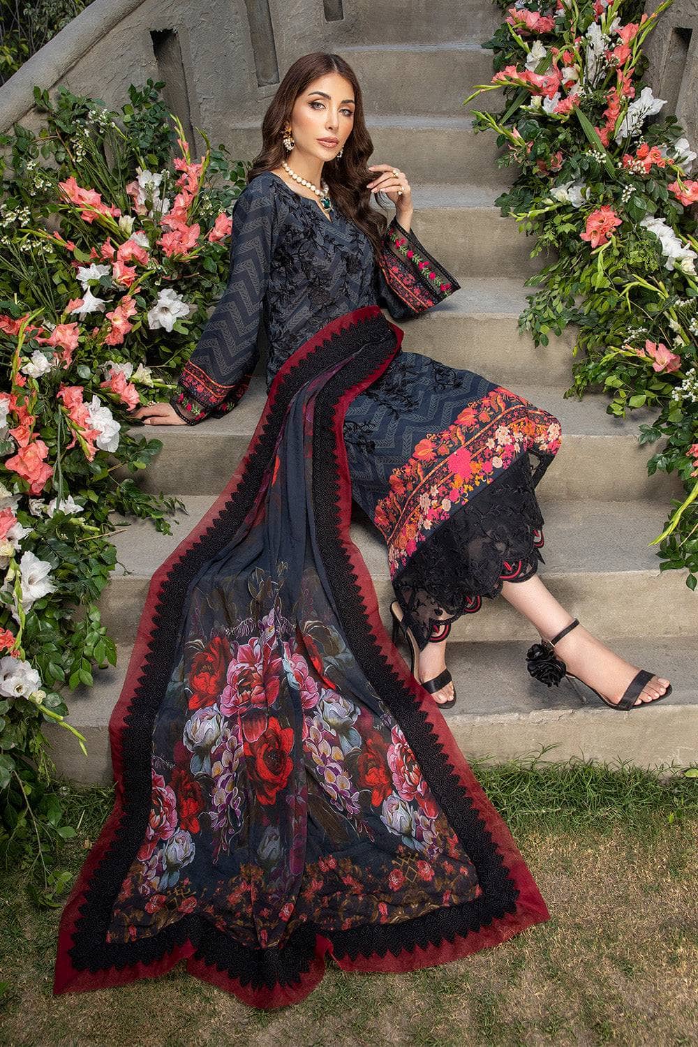 Img_azure_lawn_22_awwal_boutique