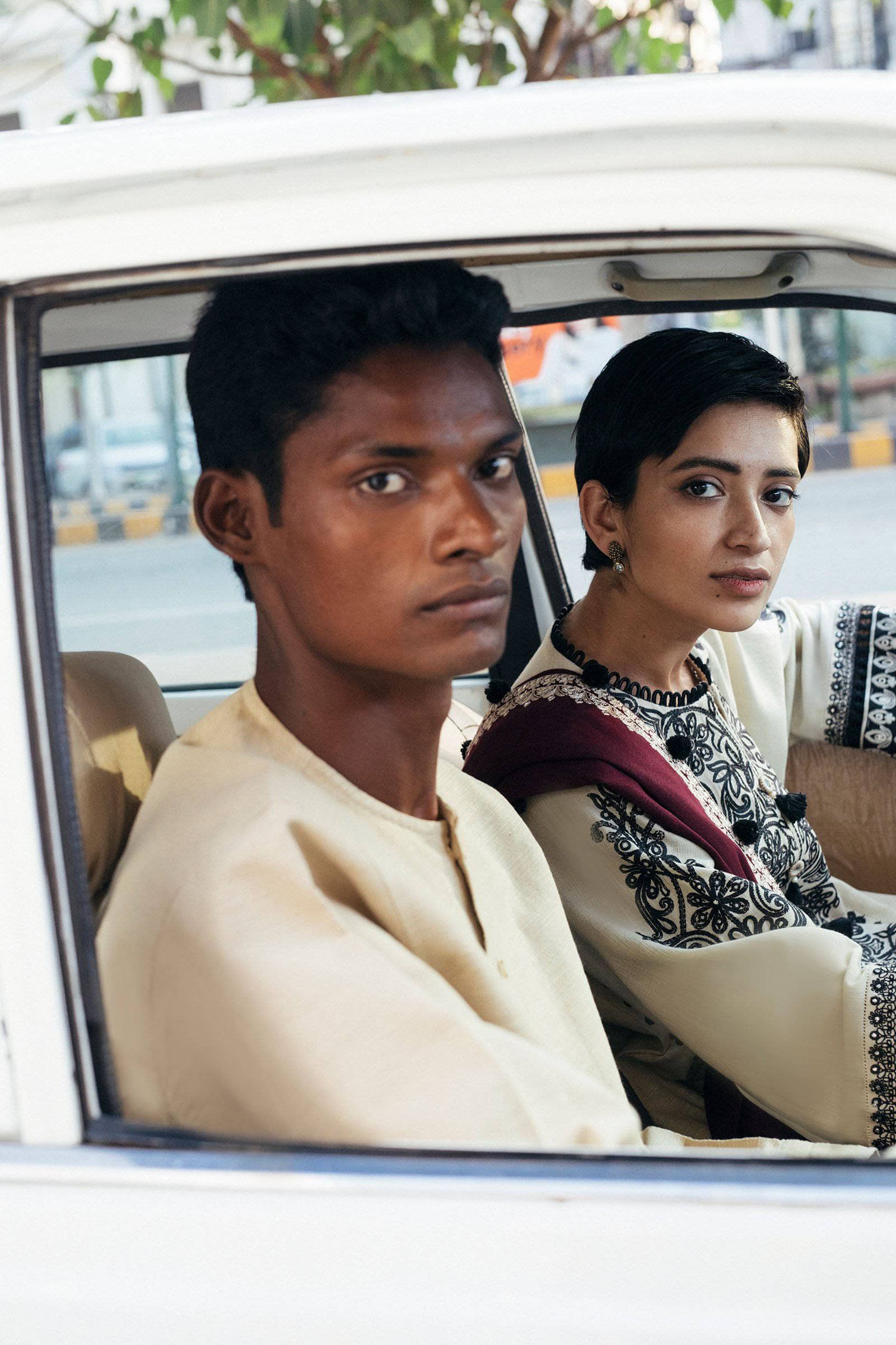 img_zaha_humrahi_winter_collection_awwal_boutique