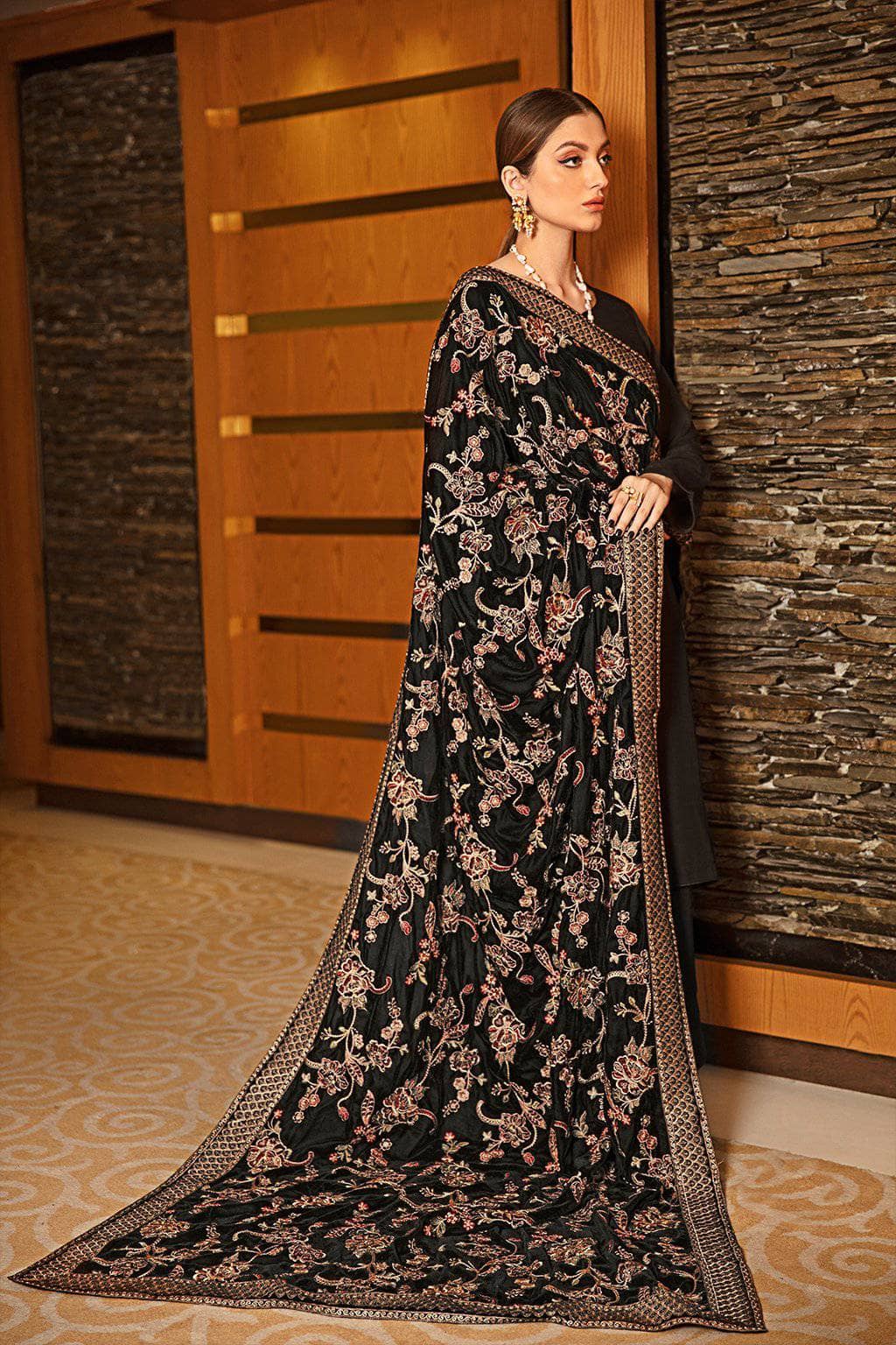 img_ramsha_velvet_shawl_collection_21_awwal_boutique