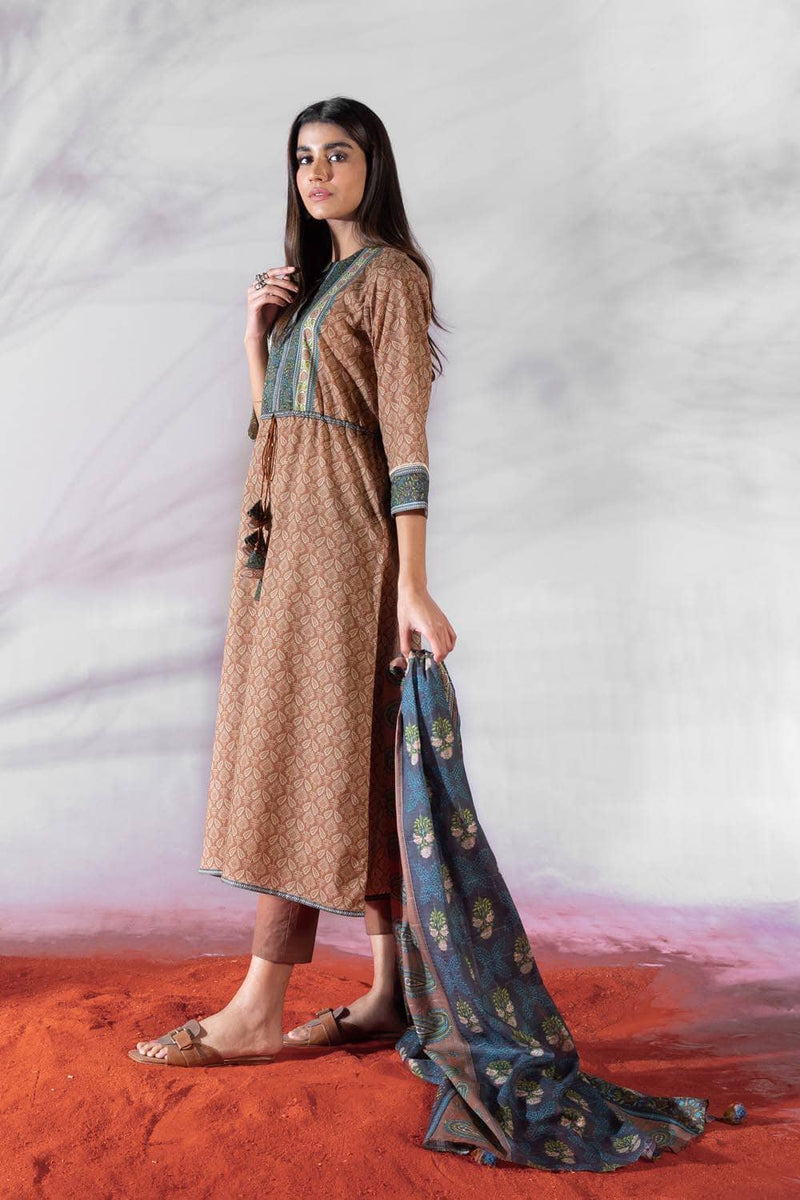 img_sapphire_lawn_2022_awwal_boutique