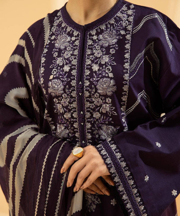 img_sapphire_lawn_23_awwal_boutique