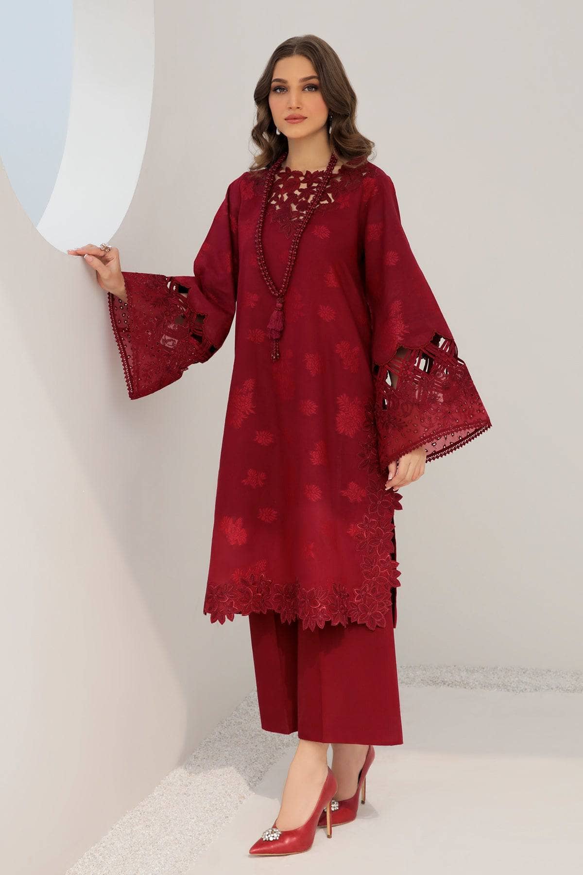 img_baroque_exclsuive_unstitched_lawn_23_awwal_boutique