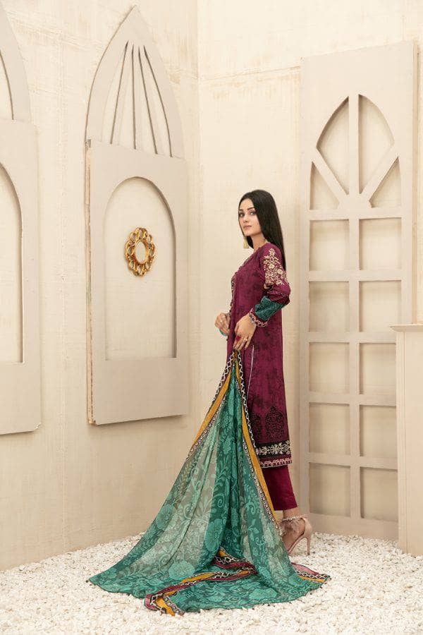 img_amna_sohail_melika_awwal_boutique