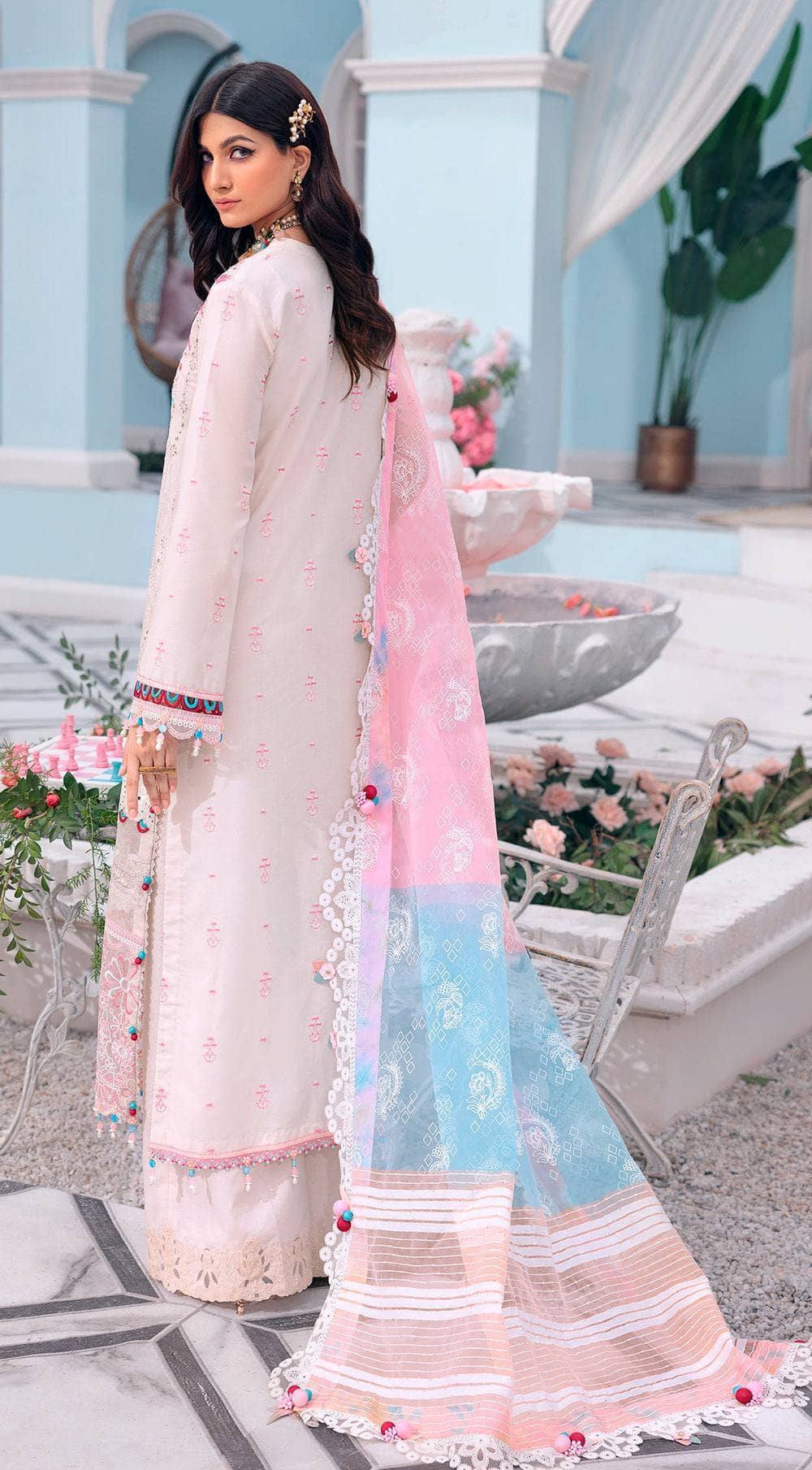 img_anaya_lawn_22_awwal_boutique