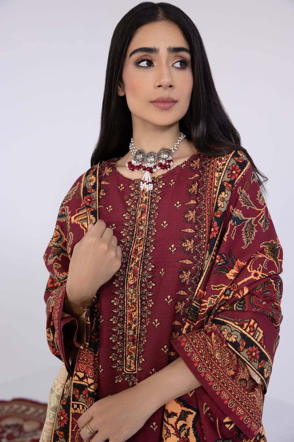 img_sapphire_winter_2022_awwal_boutique