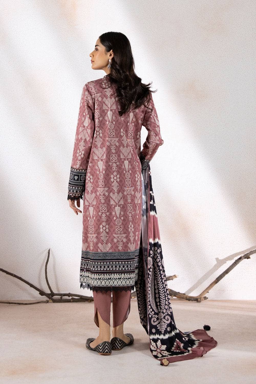 img_sappahire_winter_collection_awwal_boutique