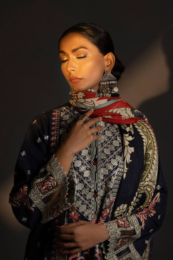 Img_sapphire_winter_2022_awwal_boutique