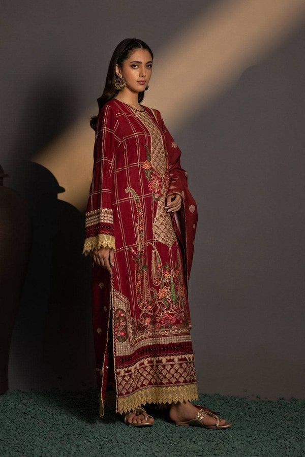 Img_sapphire_winter_2022_awwal_boutique