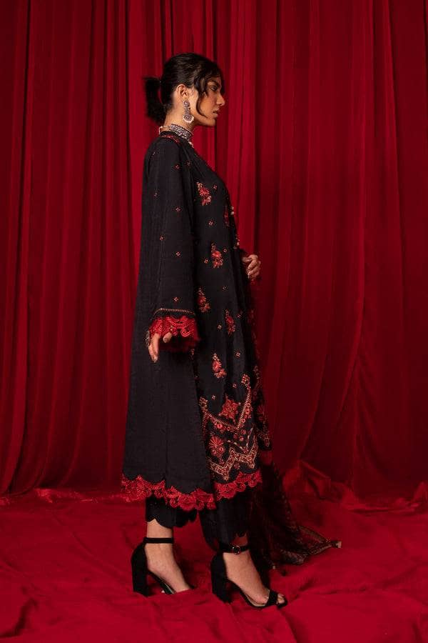 img_sapphire_silk_22_awwal_boutique