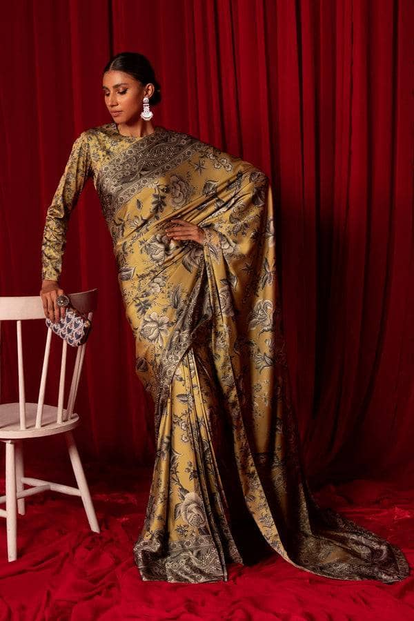 img_sapphire_silk_22_awwal_boutique