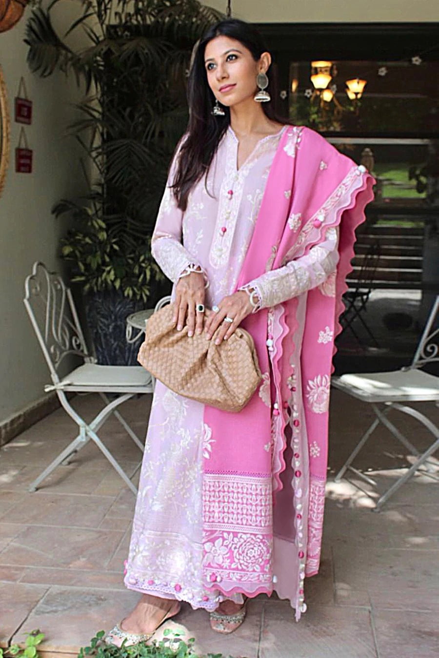 img_zaha_lawn_22_awwal_boutique