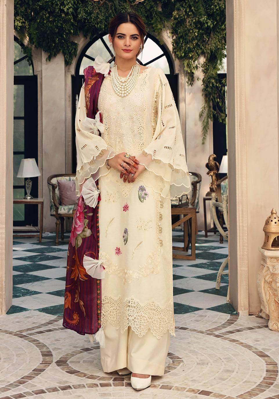 img_elaf_festive_chikankari_lawn_collection_awwal_boutique